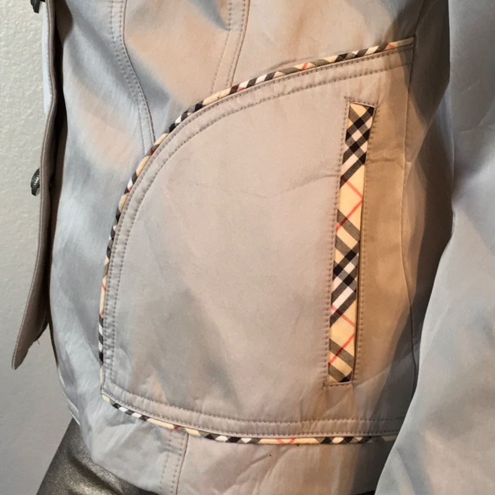 3-Bottom Front Nova Check Print Trim Blazer - image 5